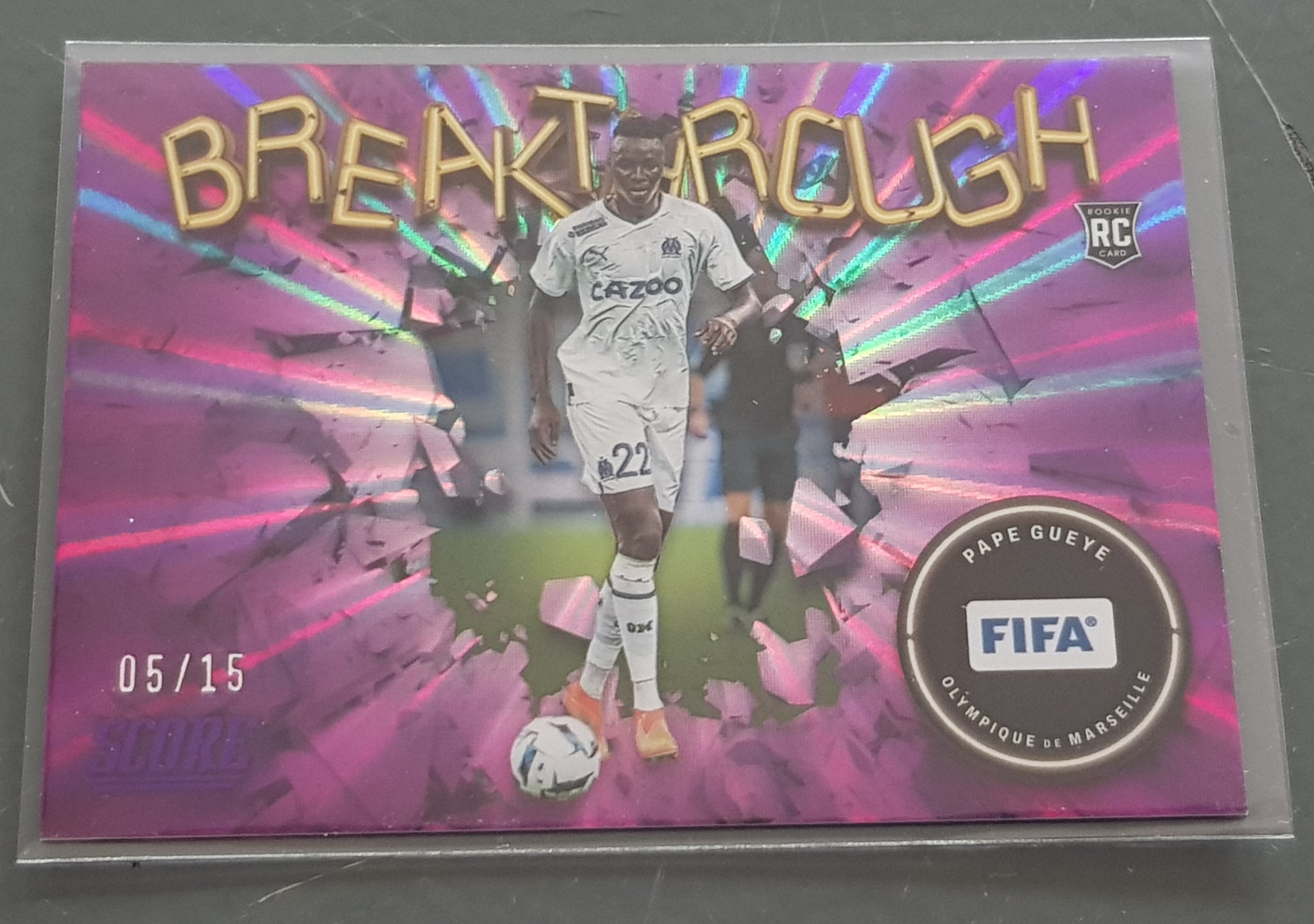 2022-23 Panini Score FIFA Breakthrough Pape Gueye #21 Purple Laser Parallel /15 Rookie Card