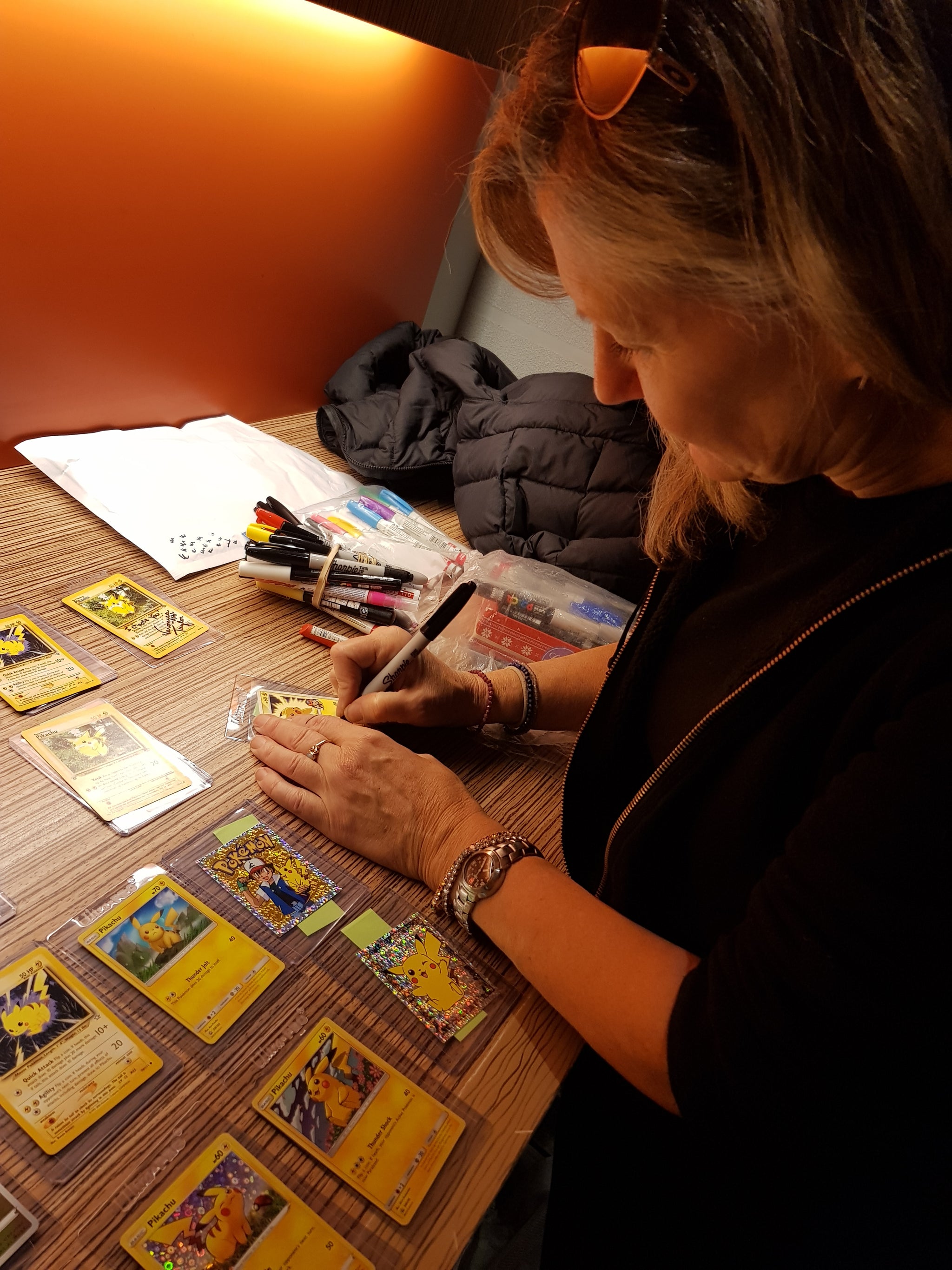 リザードン プロモカードパック 25th ANNIVERSARY editio… 2025年最新】ポケモンカード 25th anniversary リザードンの人気