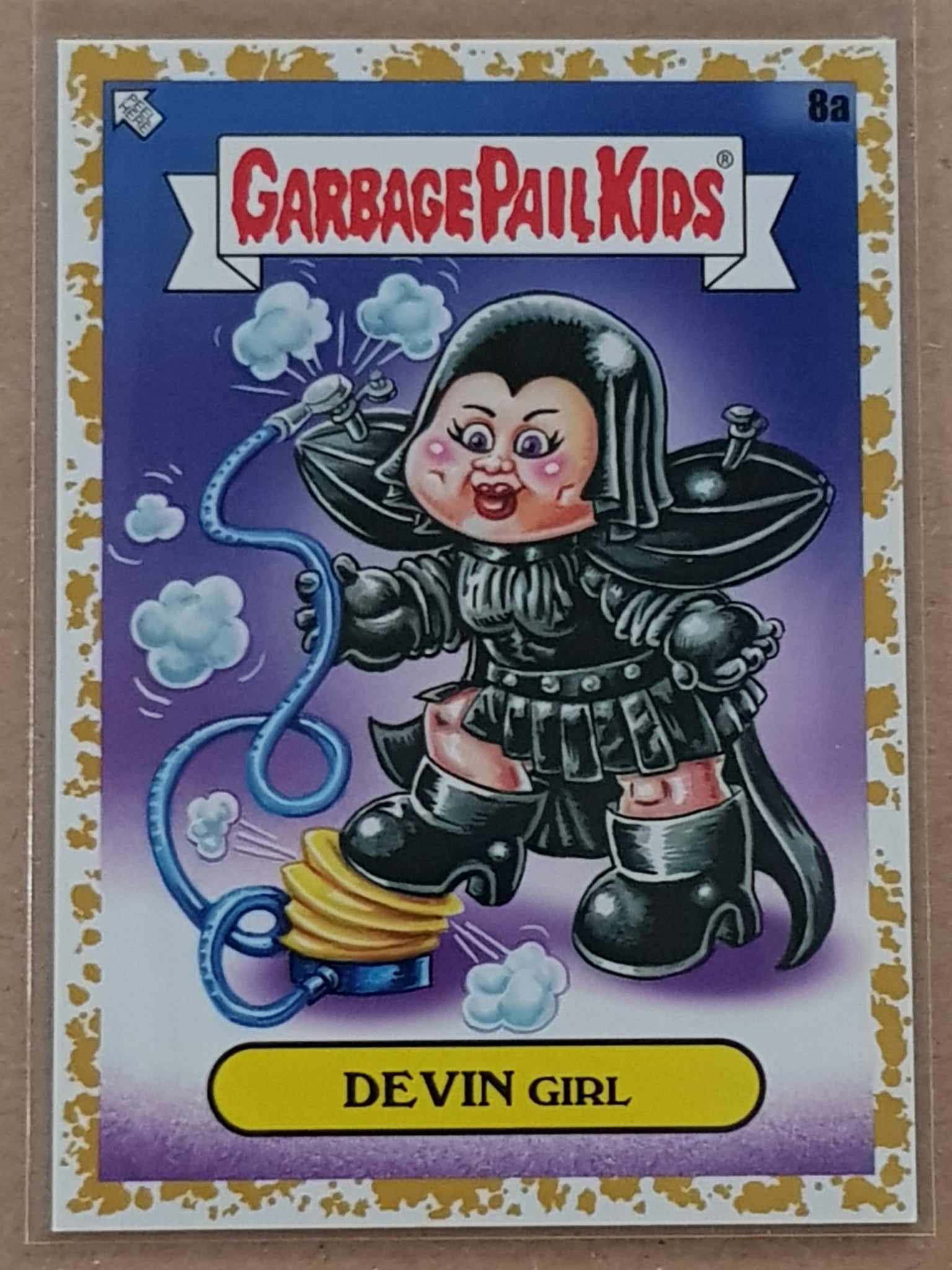 Garbage Pail Kids Intergoolactic Mayhem Devin Girl #8a Fool's Gold Parallel /50 Trading Card