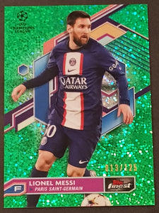 2022-23 Topps Finest UEFA Champions League Lionel Messi #30 Green Mini Diamond Refractor /125 Trading Card