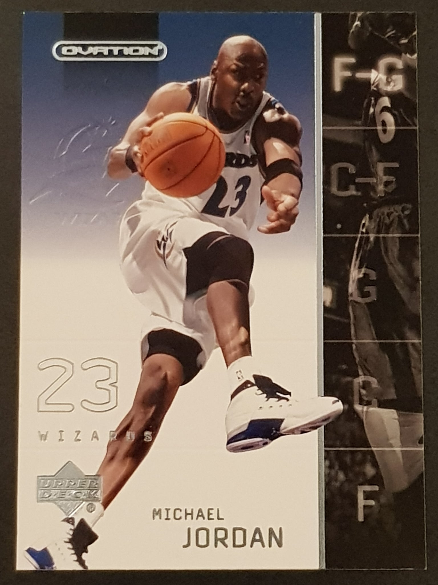 2002-03 Upper Deck Ovation NBA Michael Jordan #87 Trading Card