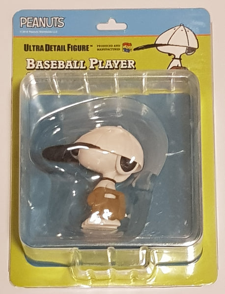 Peanuts UDF Series 8 Baseball Player Snoopy Ultra Detail Figure