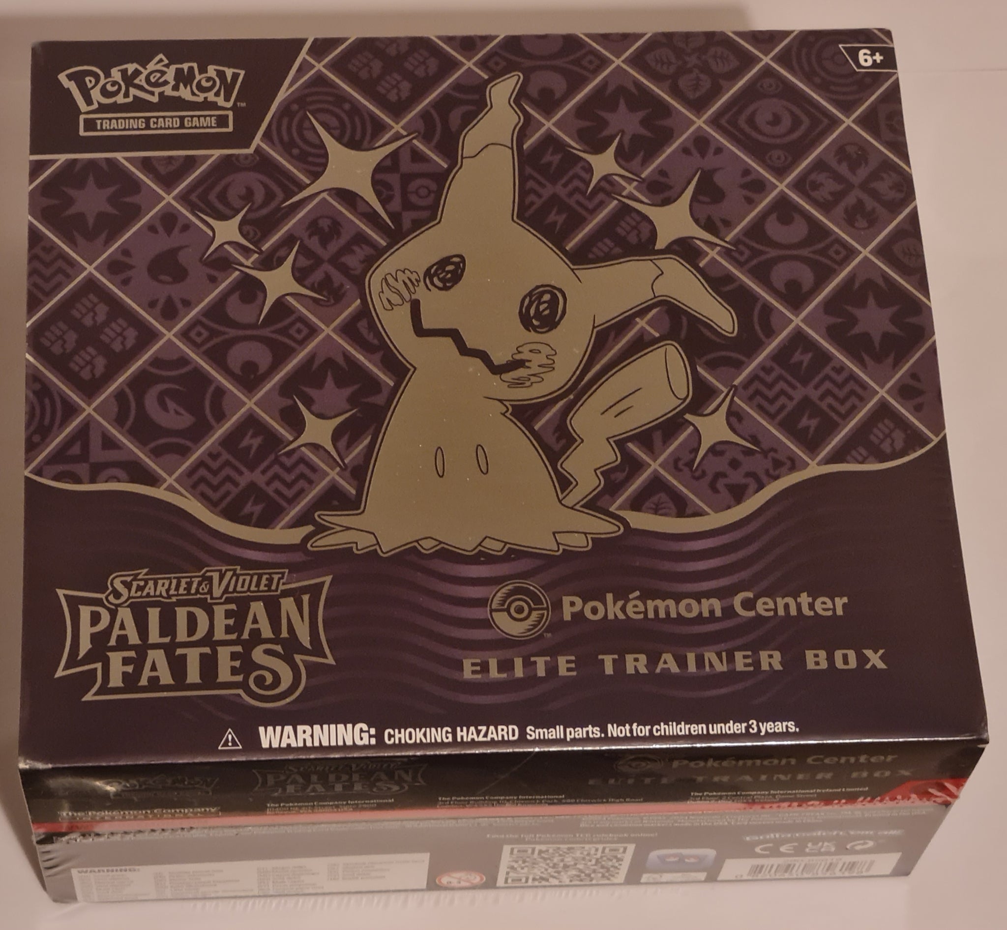 Pokemon Scarlet and Violet Paldean Fates Pokémon Center Exclusive Elite Trainer Box (w/ Sealed w/ Acrylic Case)
