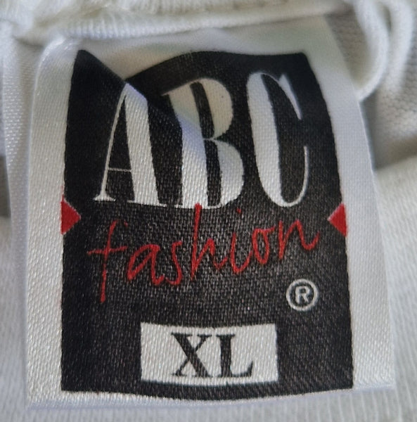 90s Garfield - Hearts T-Shirt XL White (Vtg)