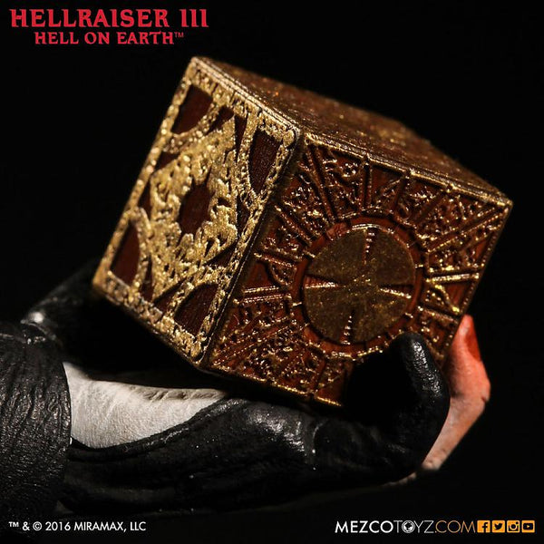 Hellraiser III Hell on Earth Pinhead 12" Figure