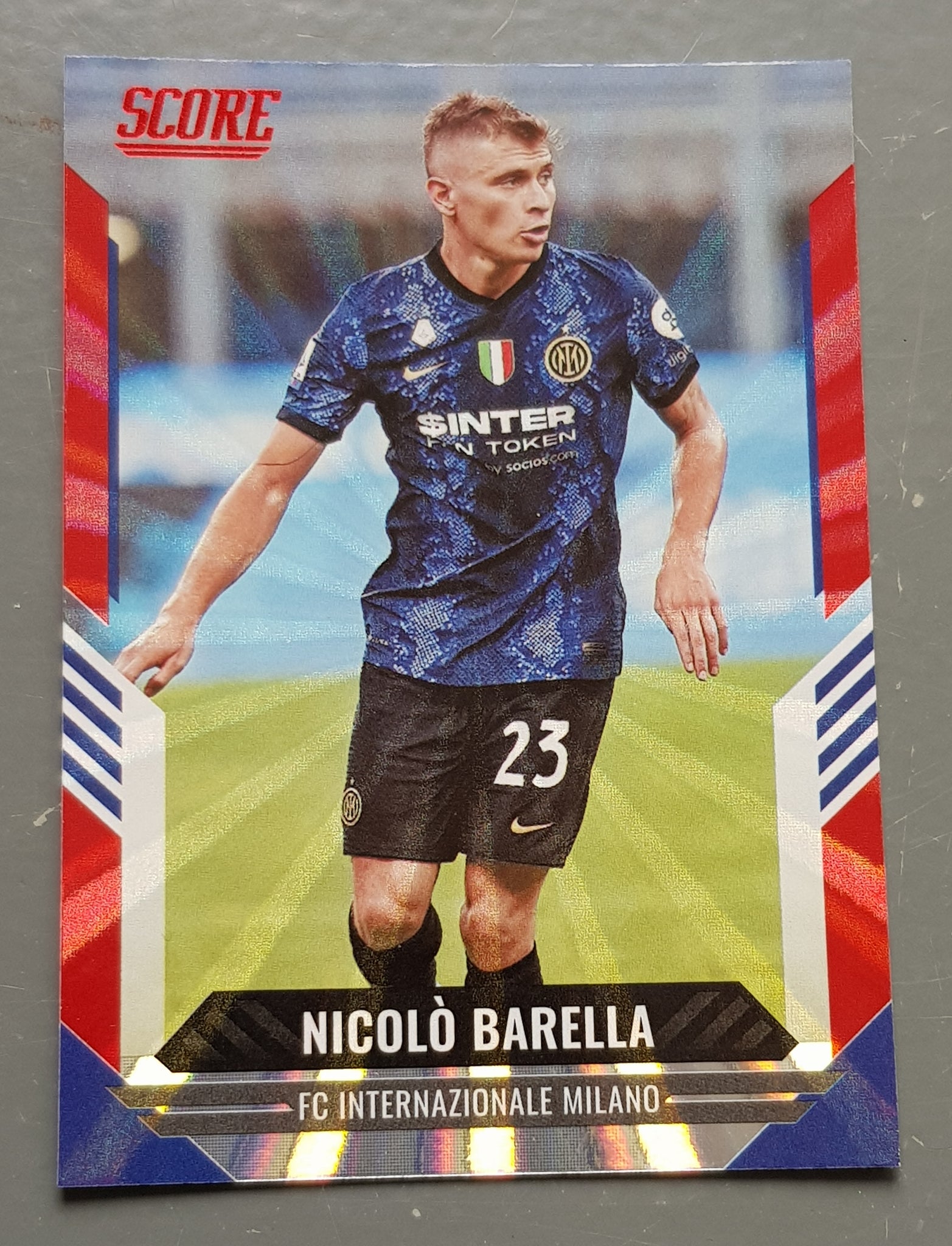 2021-22 Panini Score FIFA Nicolò Barella #188 Red Laser Parallel Trading Card