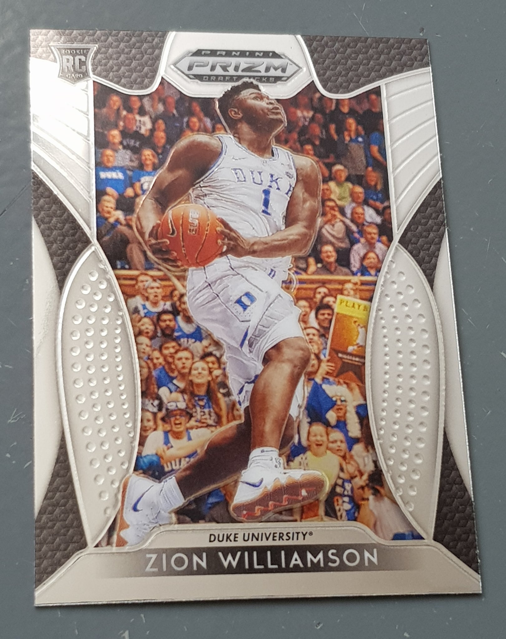 2019-20 Panini Prizm Draft Picks Basketball Zion Williamson #1 Rookie Card