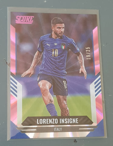 2021-22 Panini Score FIFA Lorenzo Insigne #81 Pink Laser Parallel /25 Trading Card