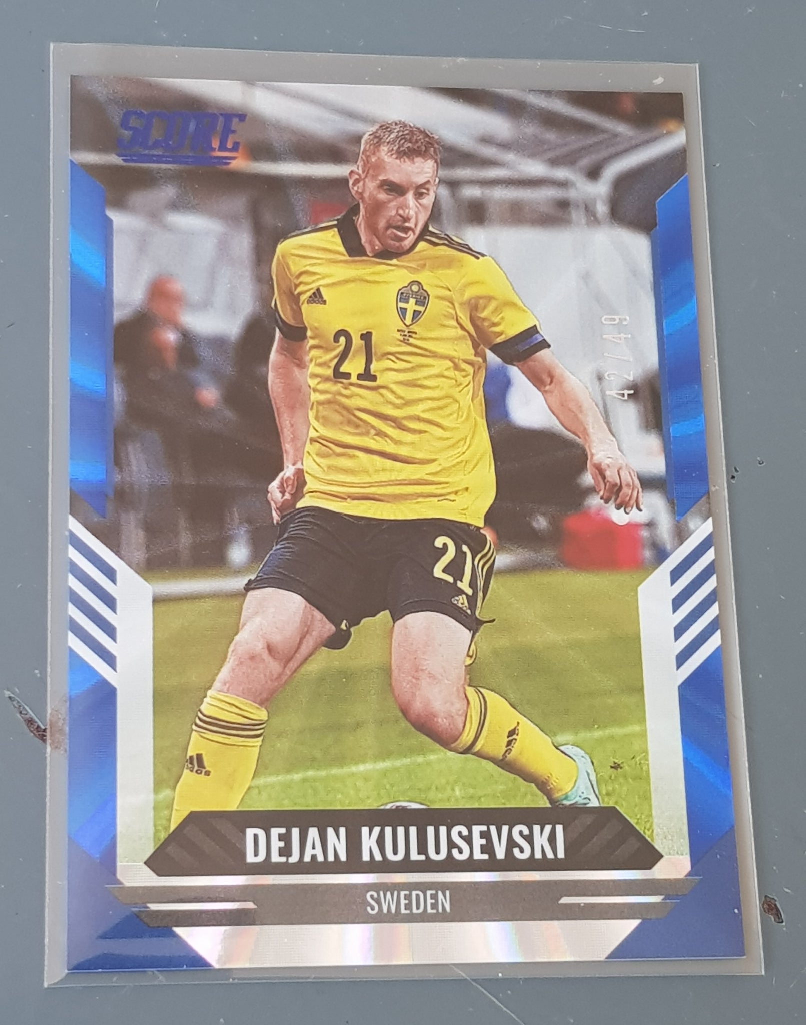 2021-22 Panini Score FIFA Dejan Kulusevski #5 Blue Laser Parallel /49 Trading Card