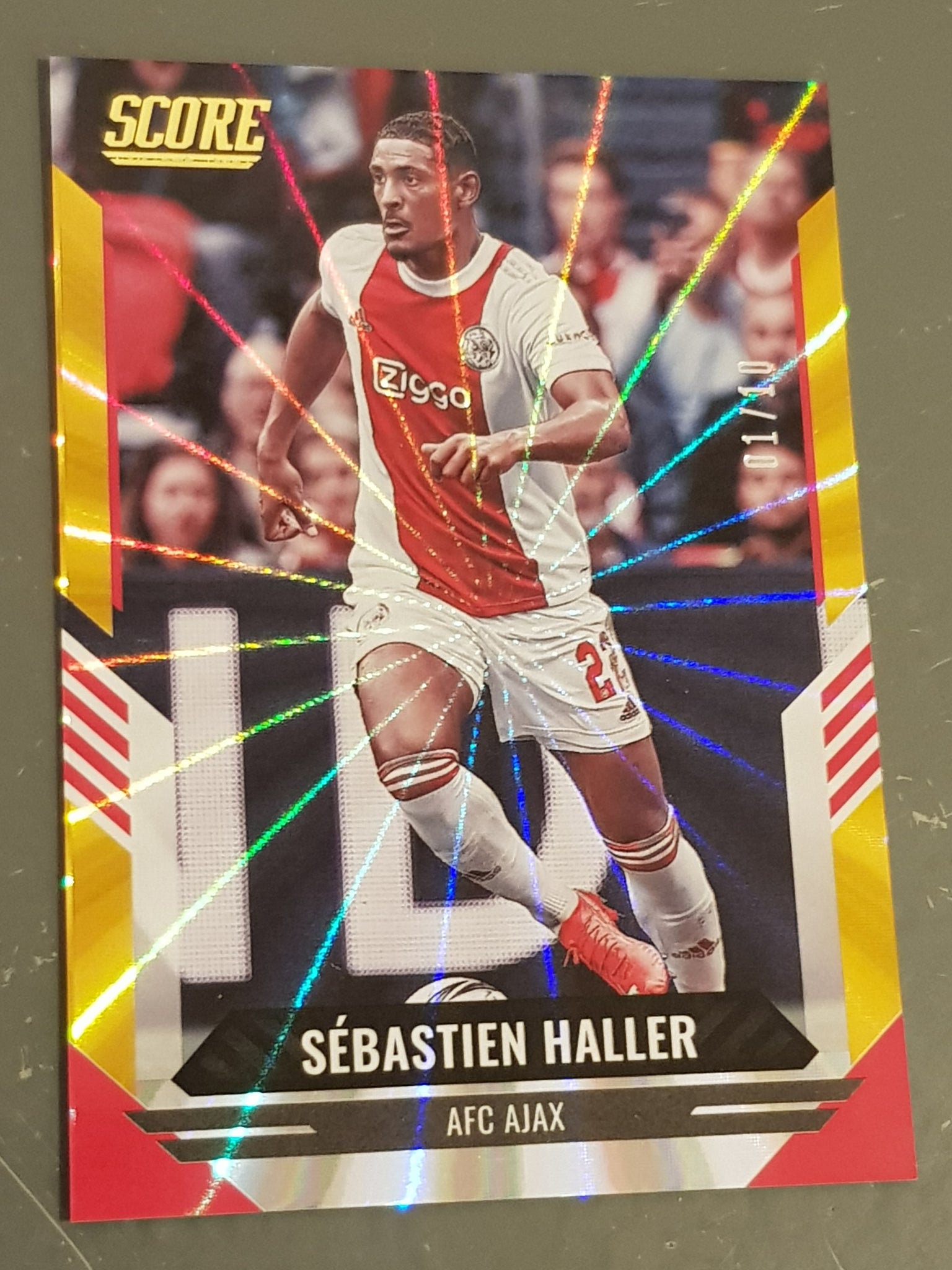 2021-22 Panini Score FIFA Sébastien Haller #144 Gold Laser Parallel /10 Trading Card