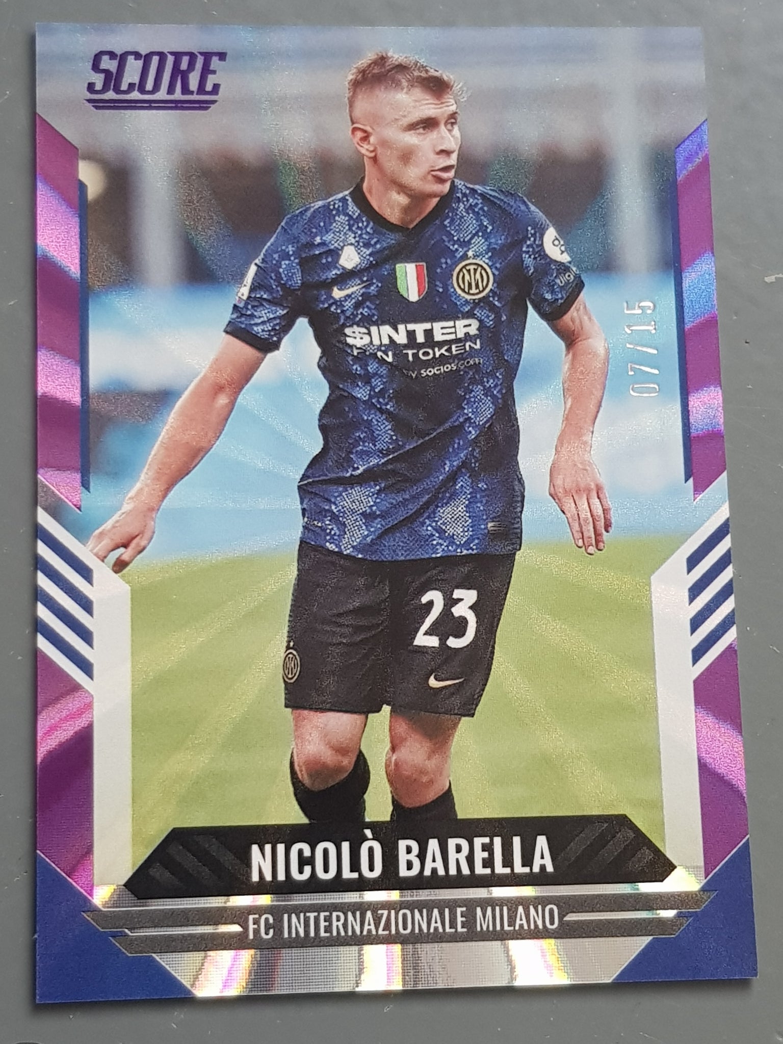 2021-22 Panini Score FIFA Nicoló Barella #188 Purple Laser Parallel /15 Trading Card