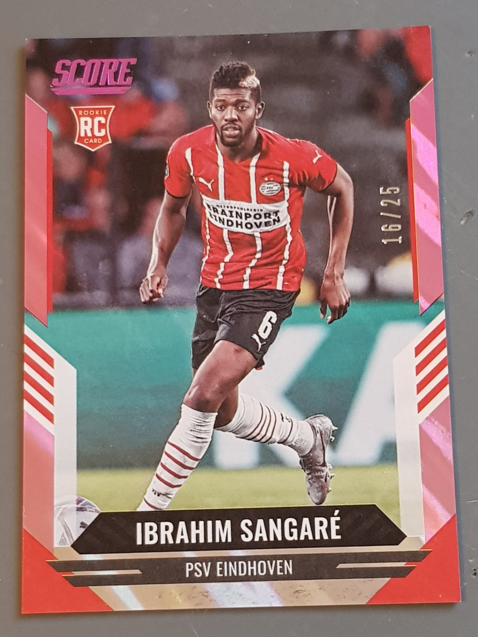 2021-22 Panini Score FIFA Ibrahim Sangaré #198 Pink Lava Parallel /25 Rookie Card