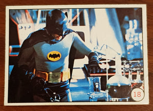 1966 Batman Trading Card #18 (England version)