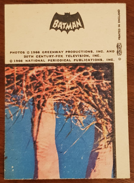 1966 Batman Trading Card #18 (England version)