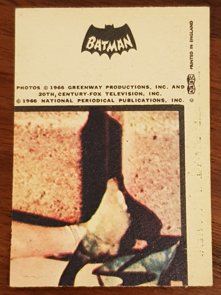 1966 Batman Trading Card #36 (England version)