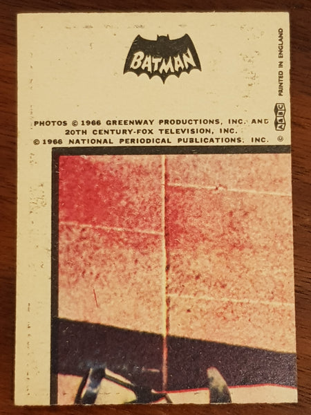 1966 Batman Trading Card #42 (England version)