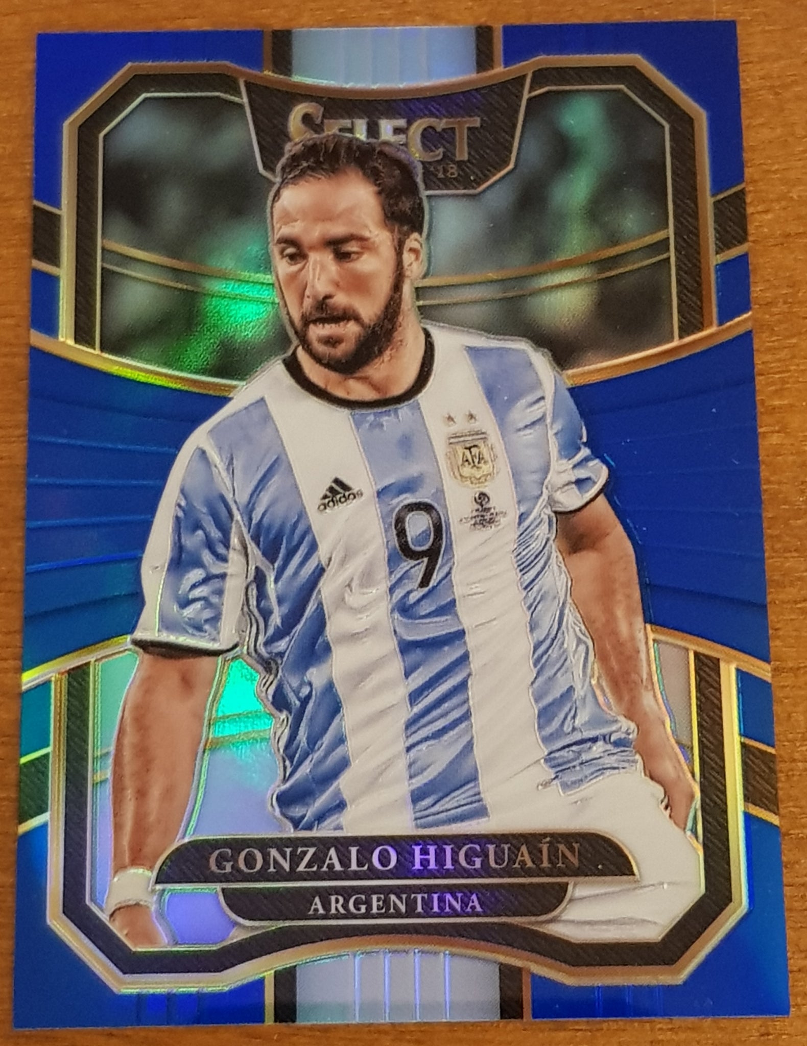 2017-2018 Panini Select Gonzalo Higuain #14 Blue Terrace /299 Trading Card