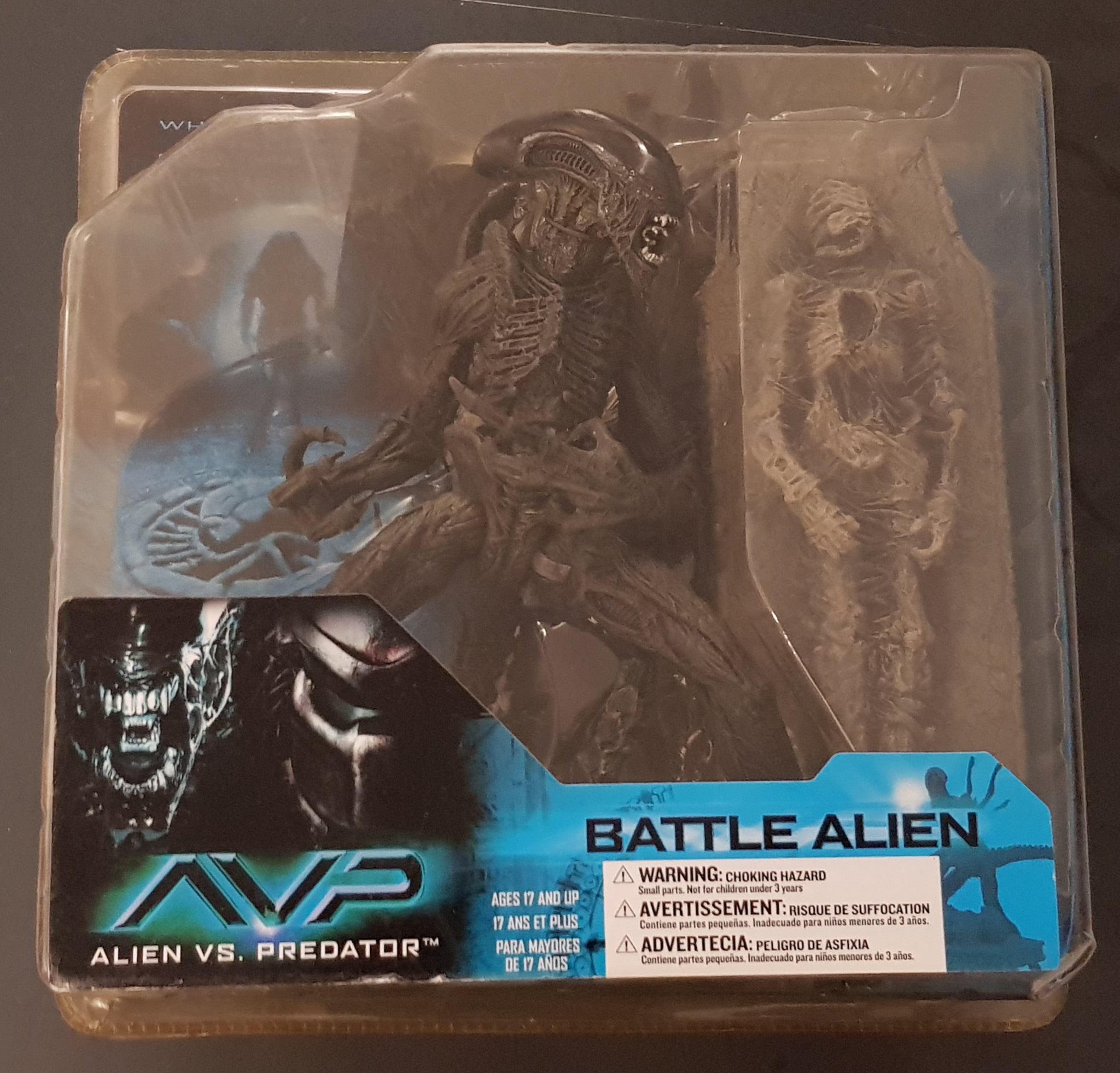 AvP Alien vs Predator Battle Alien Action Figure