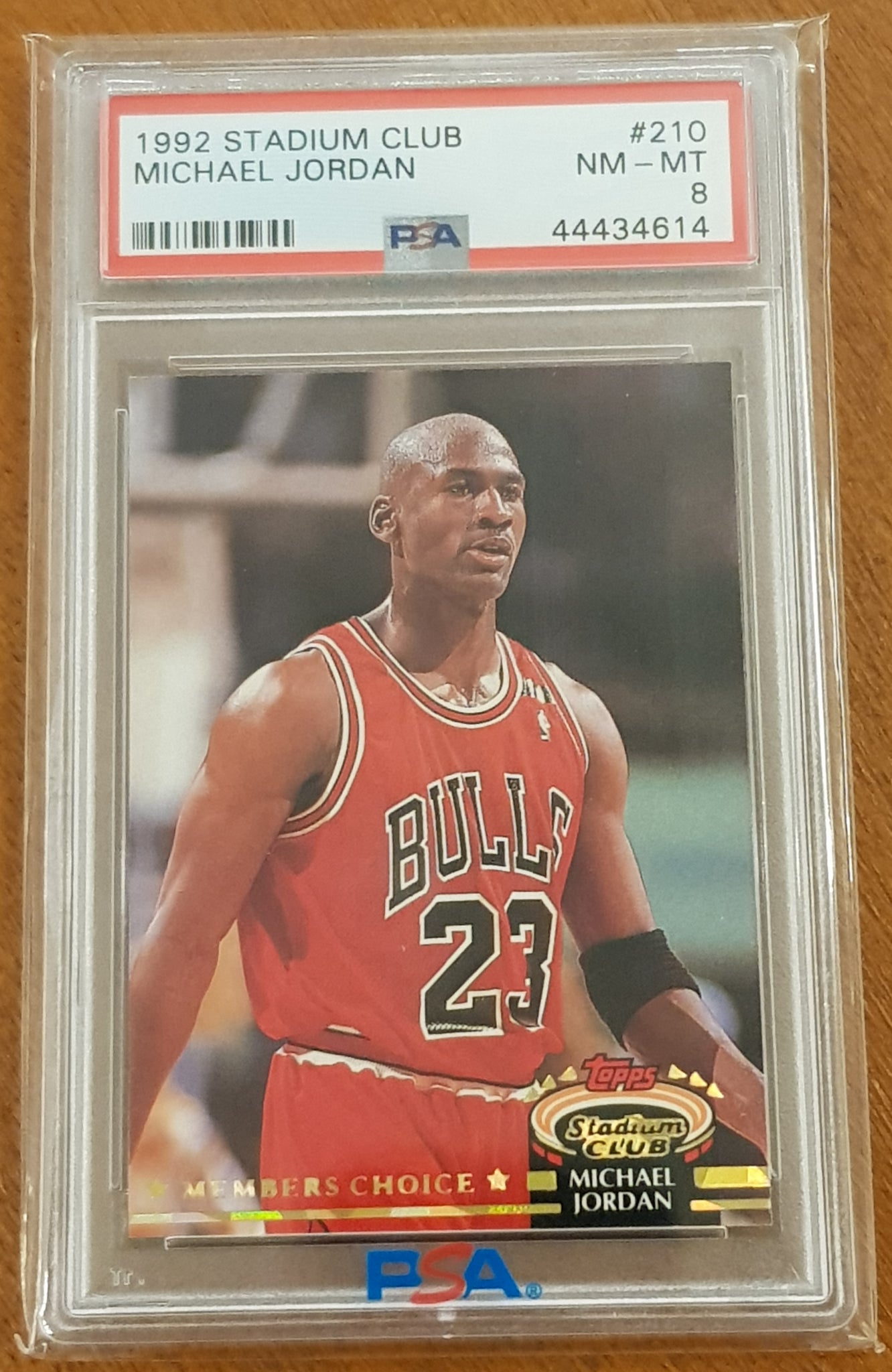 1992 Topps Stadium Club Michael Jordan #210 PSA 8 Trading Card