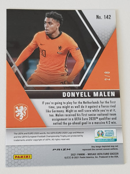 2021 Panini Mosaic UEFA Euro 2020 Soccer Donyell Malen #142 Gold /8 Rookie Card