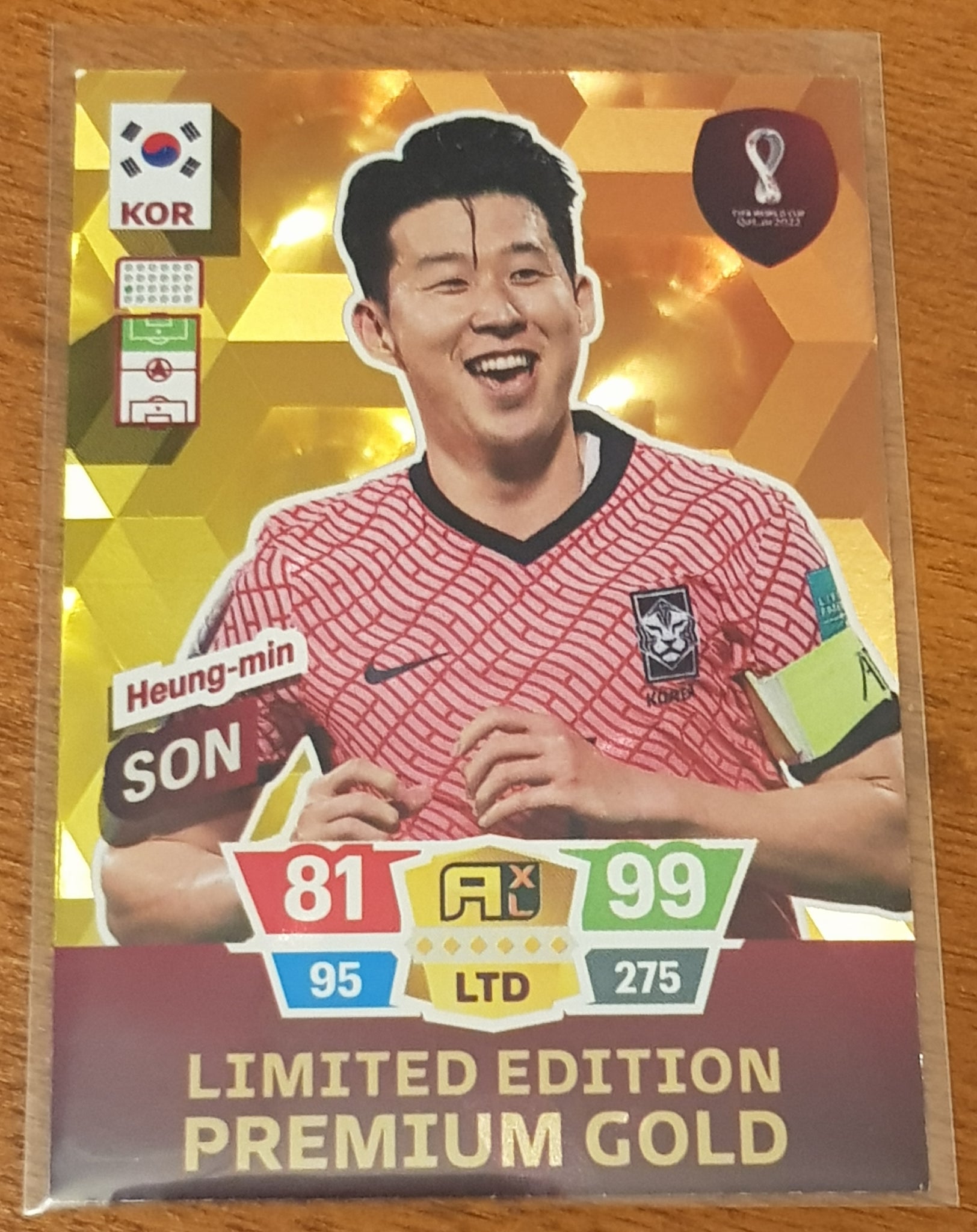 2022 Panini Adrenalyn World Cup Qatar Heung-Min Son Limited Edition Premium Gold Trading Card