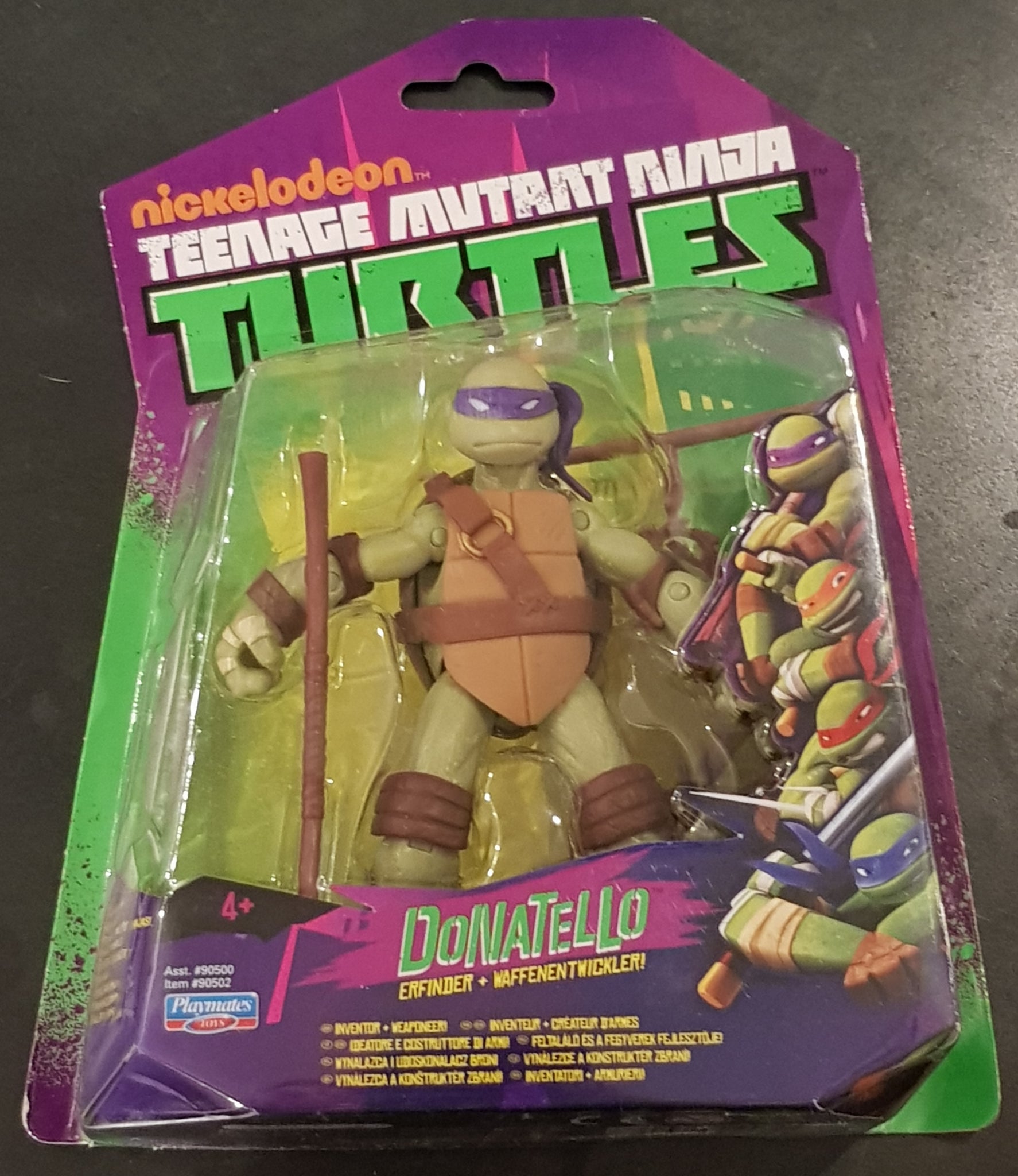 Teenage Mutant Ninja Turtles Donatello Inventor and Weaponeer Action Figure