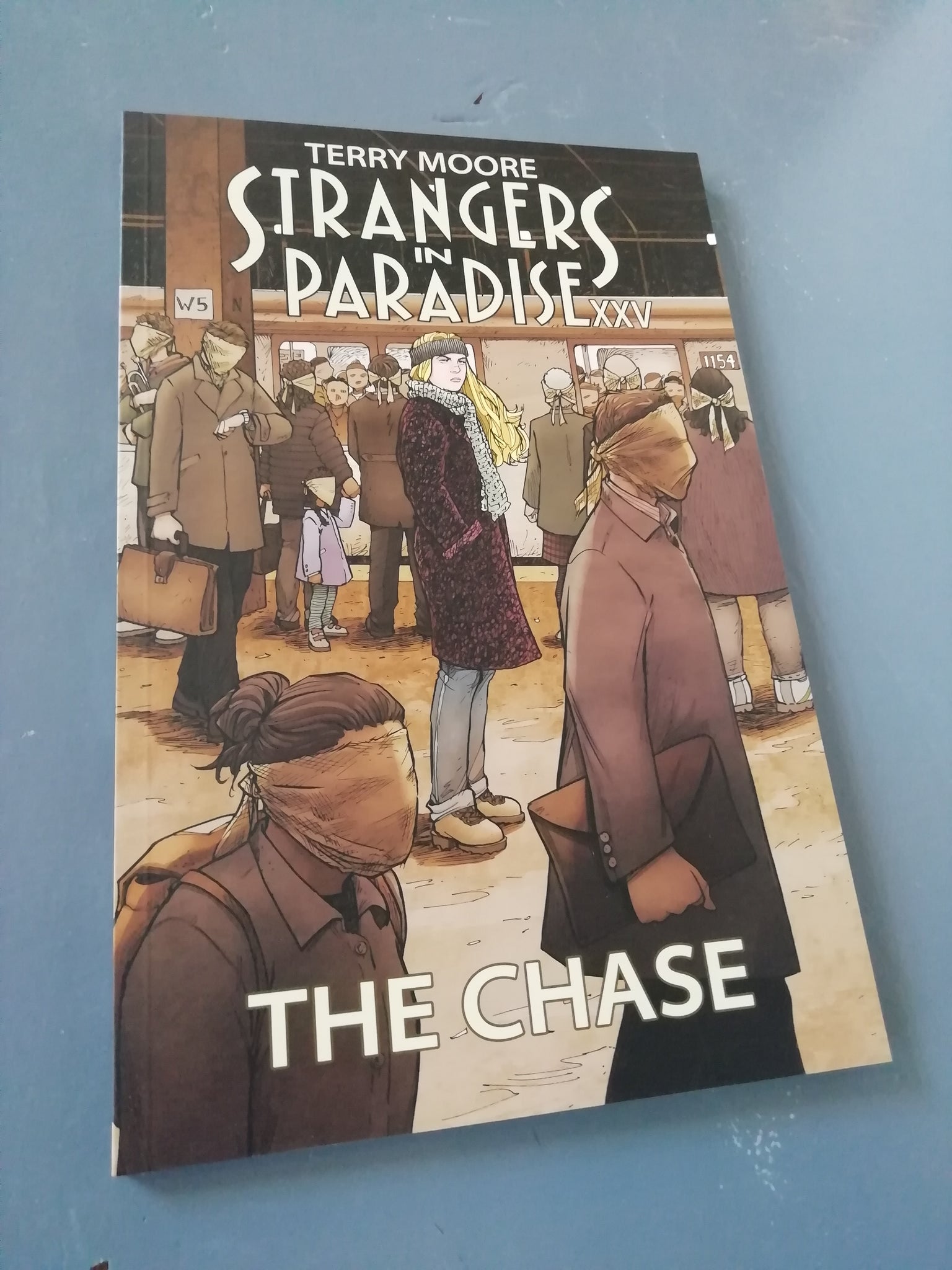 Strangers in Paradise XXV Vol.1 TPB NM