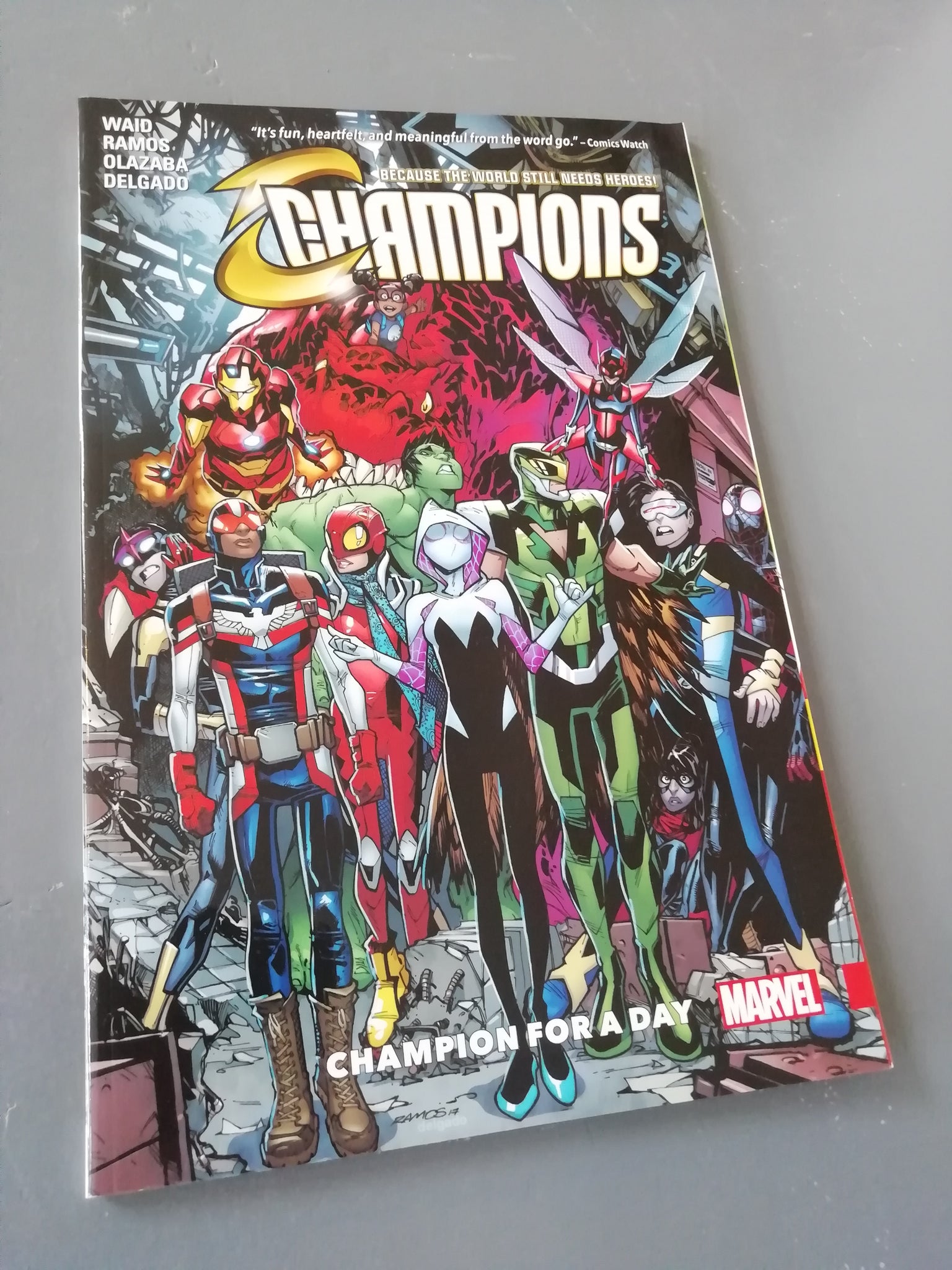 Champions Vol.3 TPB NM