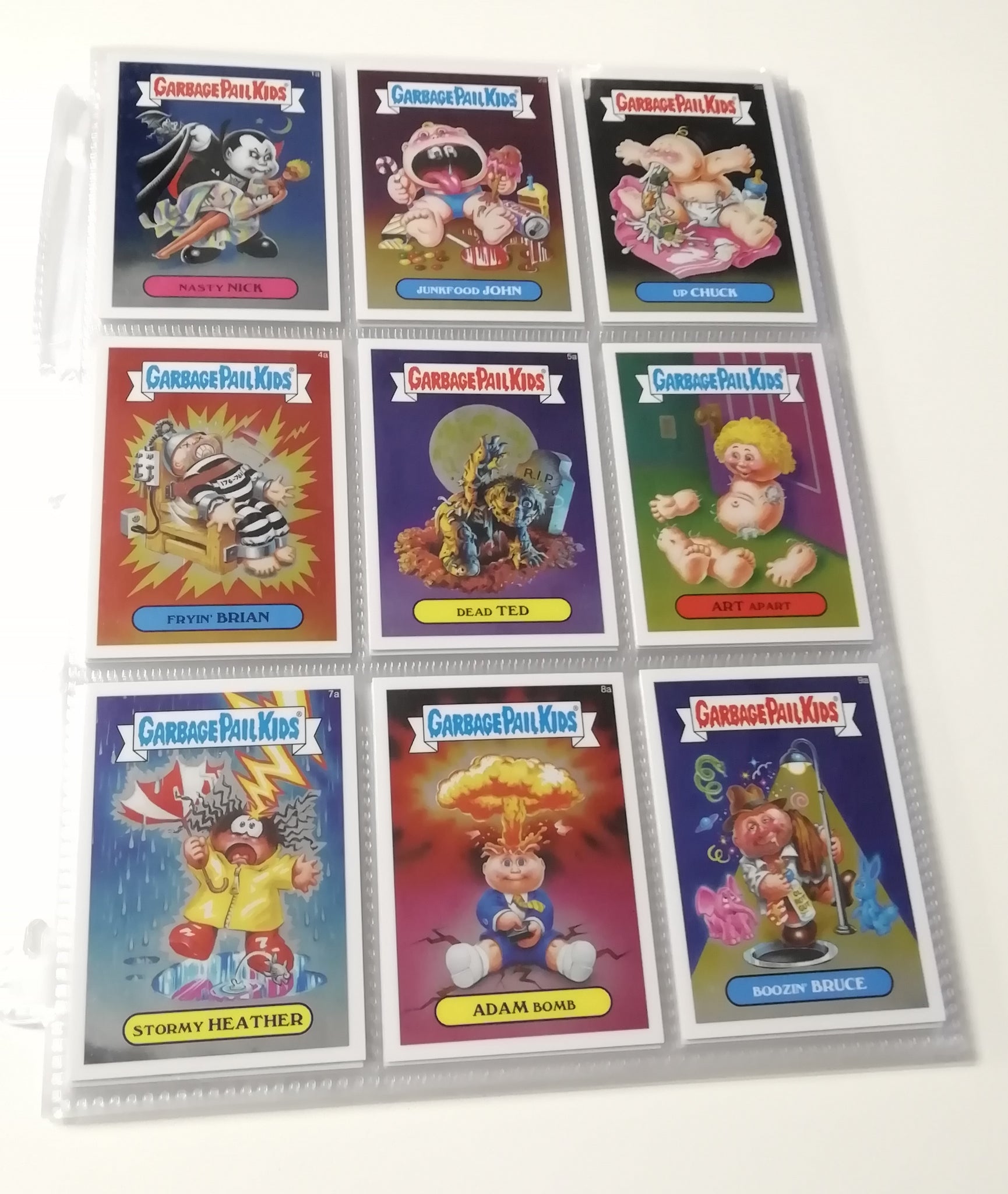 Garbage Pail Kids Chrome Series 1 + Lost Art Trading Card Set