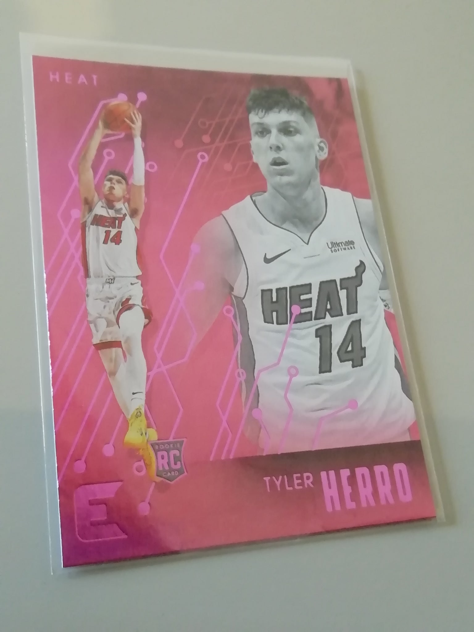 2019-20 Panini Chronicles Essentials Basketball Tyler Herro #212 Rookie Trading Card