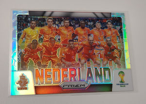 2014 Panini Prizm World Cup #8 Nederland REFRACTOR Trading Card
