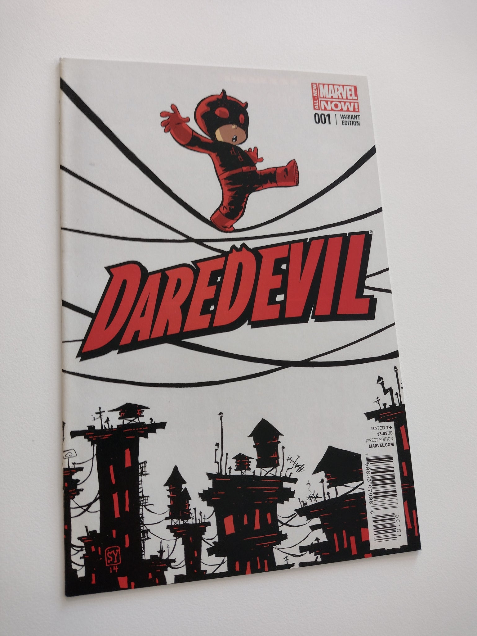 Daredevil Vol.4 #1 NM Skottie Young Variant