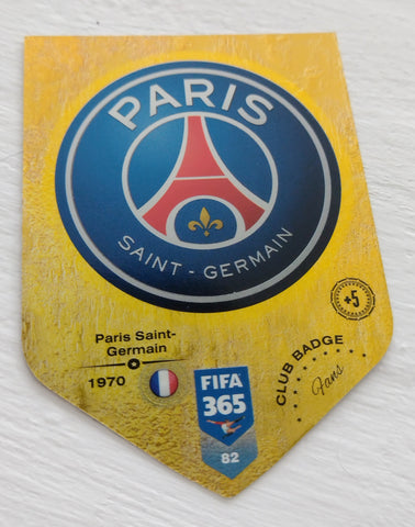 2019 Panini Adrenalyn FIFA 365 Paris Saint-Germain #82 Club Badge Trading Card