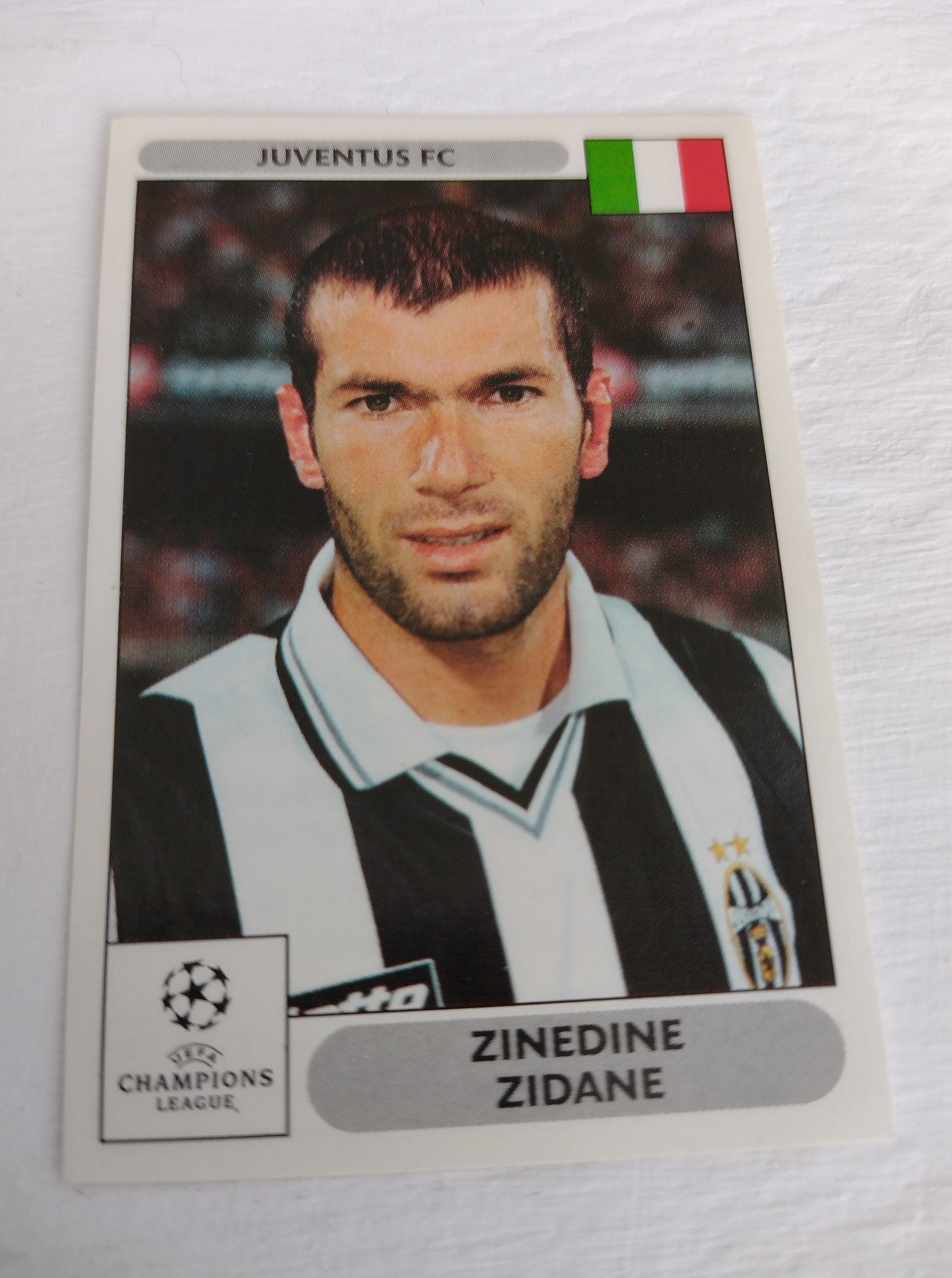 2000-2001 UEFA Champions League Zinedine Zidane #186 Sticker