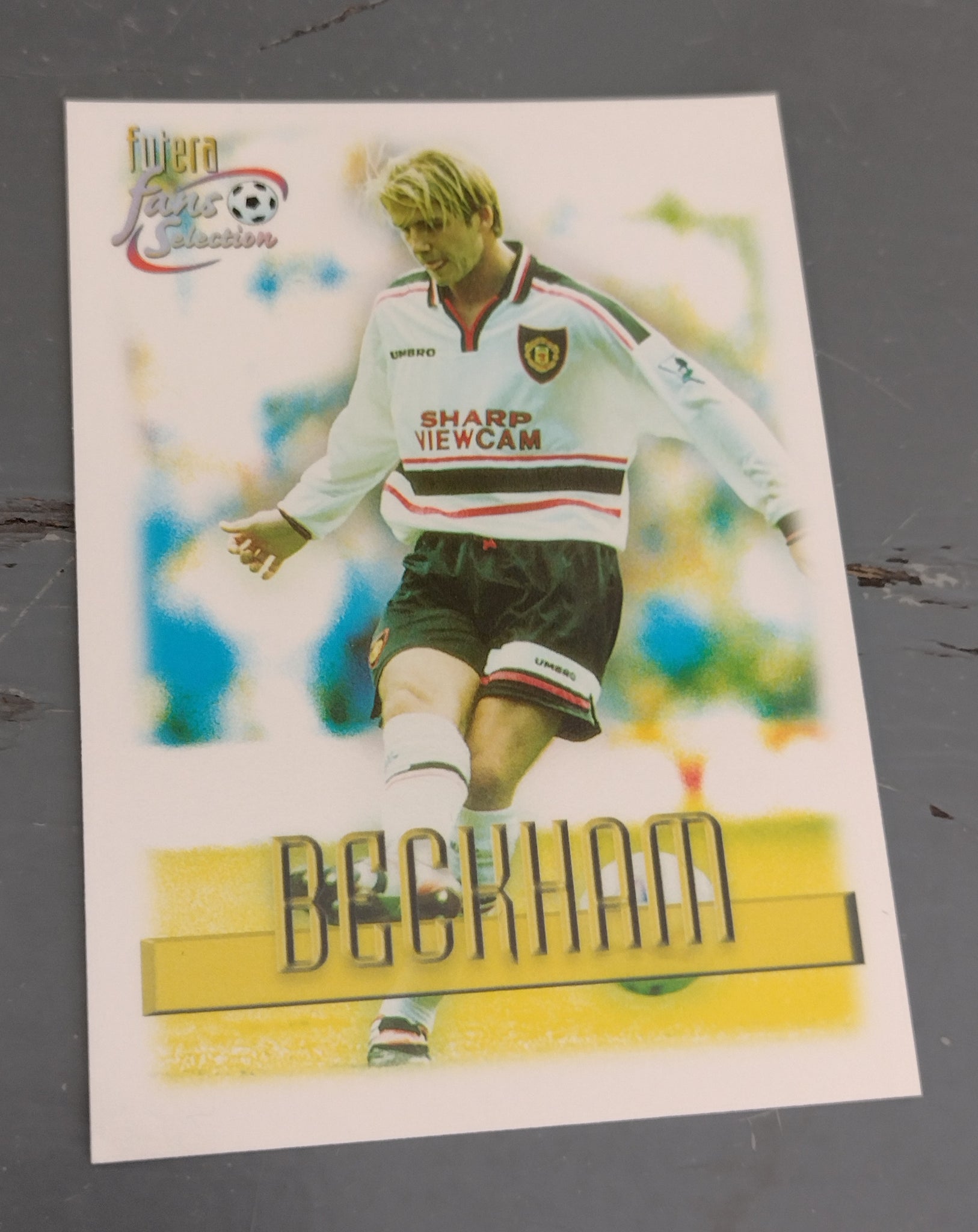 1999 Futera Fans Selection Manchester United David Beckham #84 Trading Card