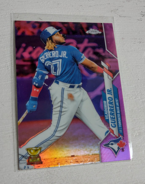 2020 Topps Chrome Baseball Vladimir Guerrero Jr. #133 Pink Refractor Trading Card