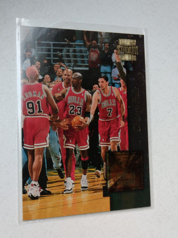 1996-97 Topps Stadium Club Greatest Moments Chicago Bulls #GM3 Trading Card