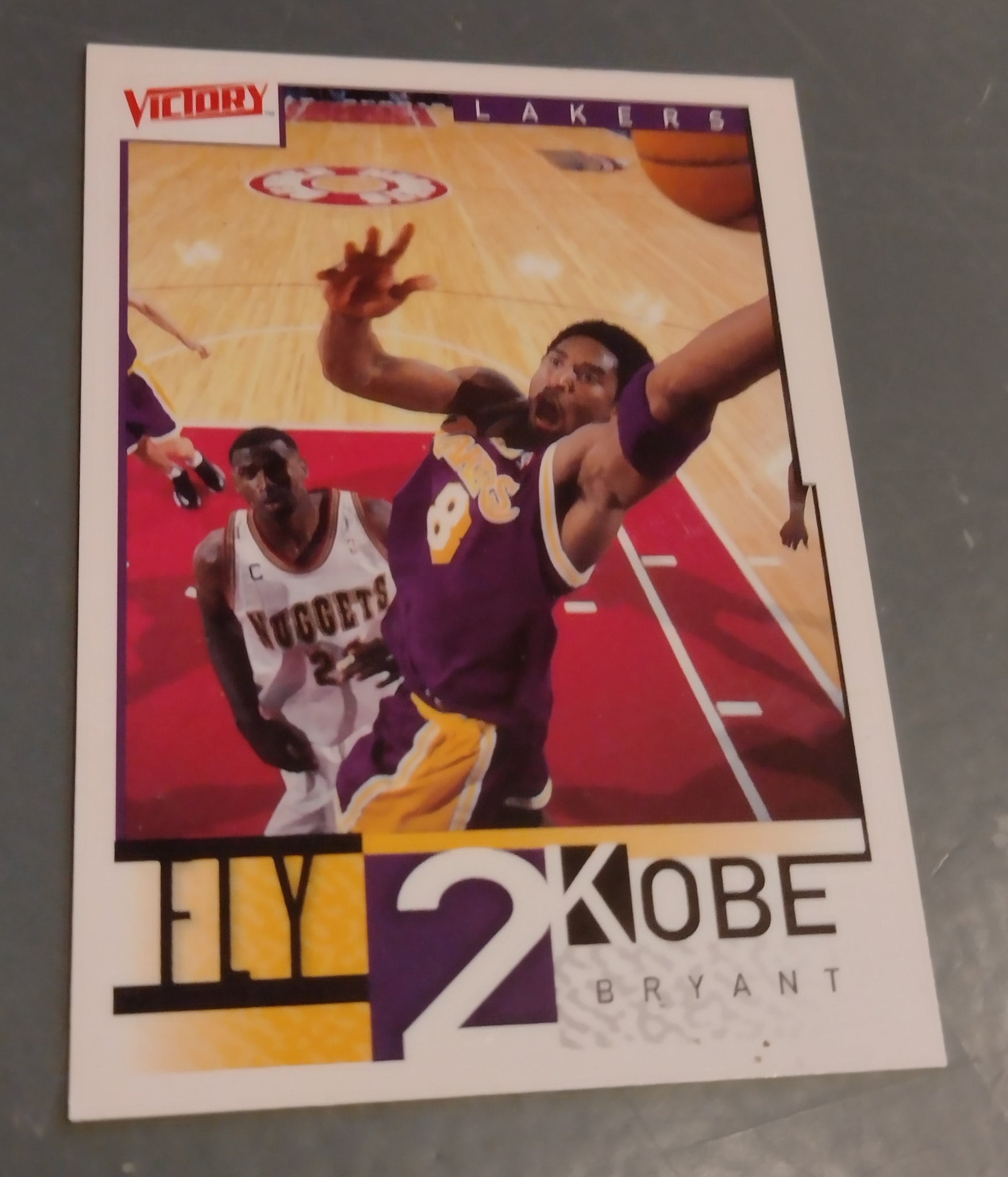 2000-01 Upper Deck Victory Kobe Bryant #296 Trading Card