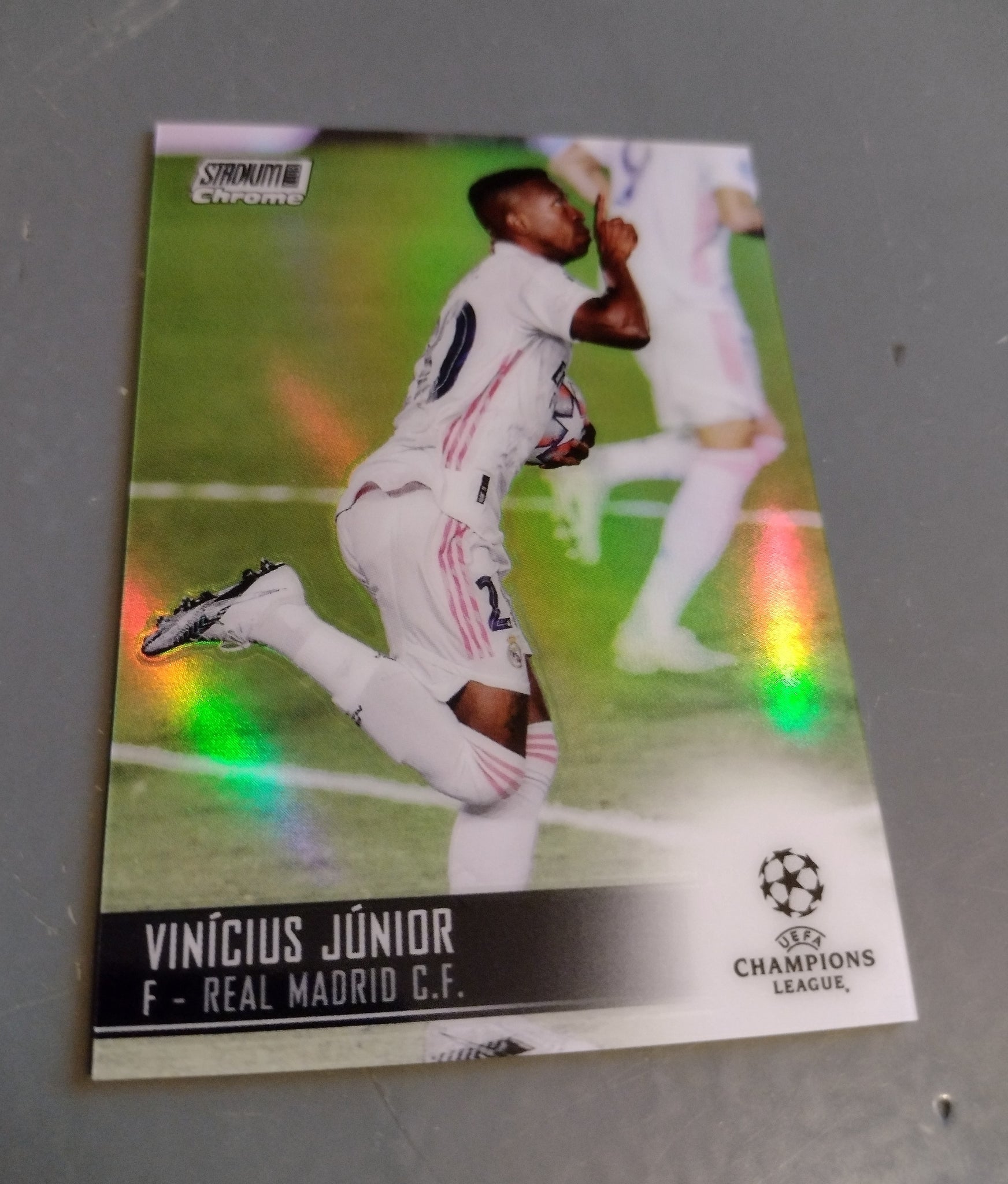 2020-21 Topps Stadium Club Chrome Vinicius Junior #76 Refractor Trading Card