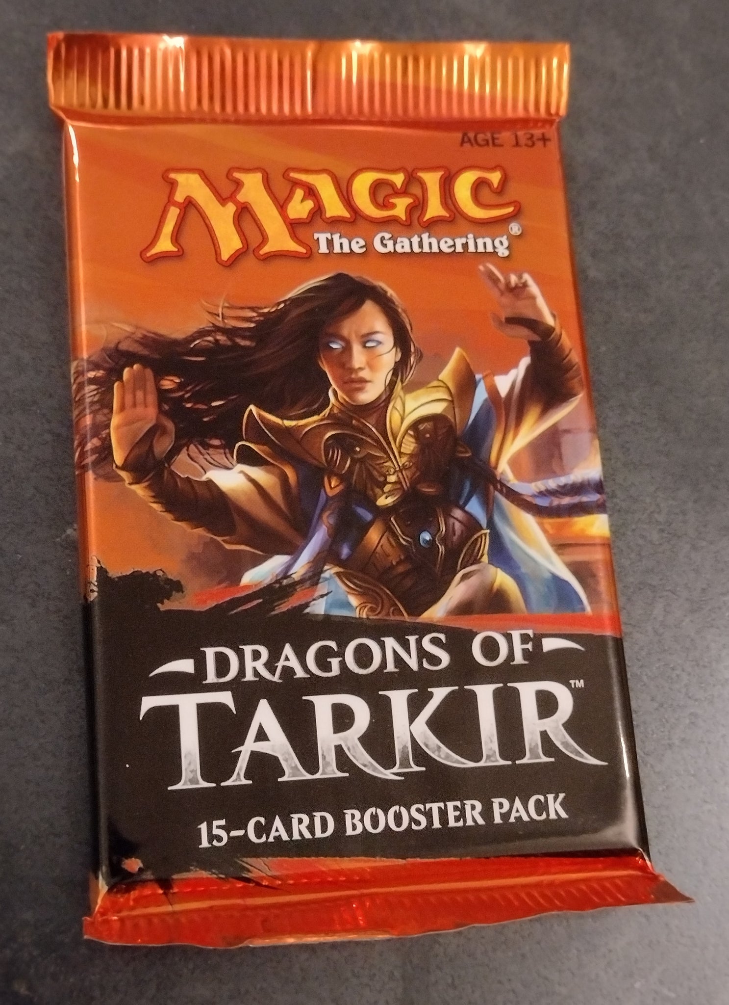 Magic the Gathering Dragon's of Tarkir Booster Pack