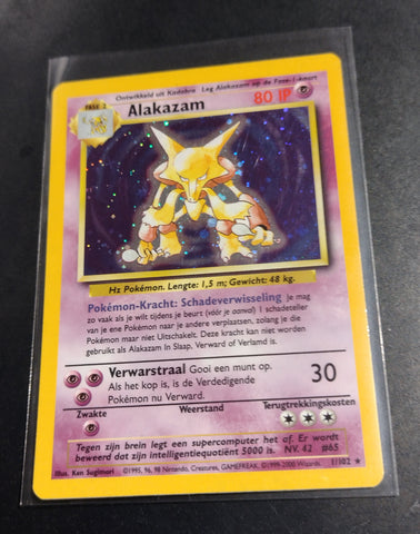 Pokemon Dutch Base Alakazam #1/102 Holo Trading Card