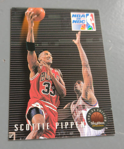 1993-94 Skybox Scottie Pippen #16 Trading Card