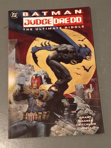 Batman Judge Dredd The Ultimate Riddle VF/NM